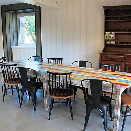 Le Chene Creux Bed and Breakfast 3*