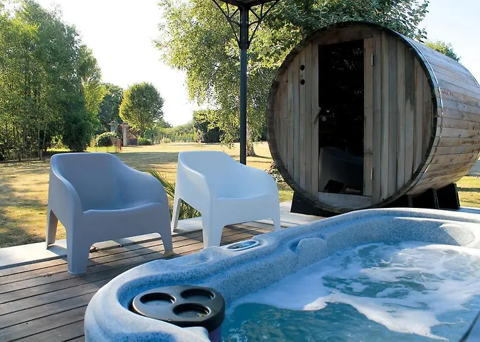 Le Chene Creux Bed and Breakfast Sucé