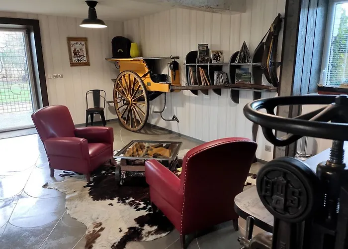 Le Chene Creux Bed and Breakfast *